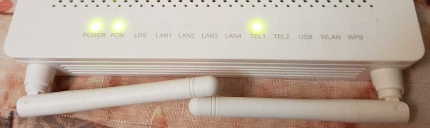 Почему на роутере Ростелеком горит красная лампочка: причины и что делать?